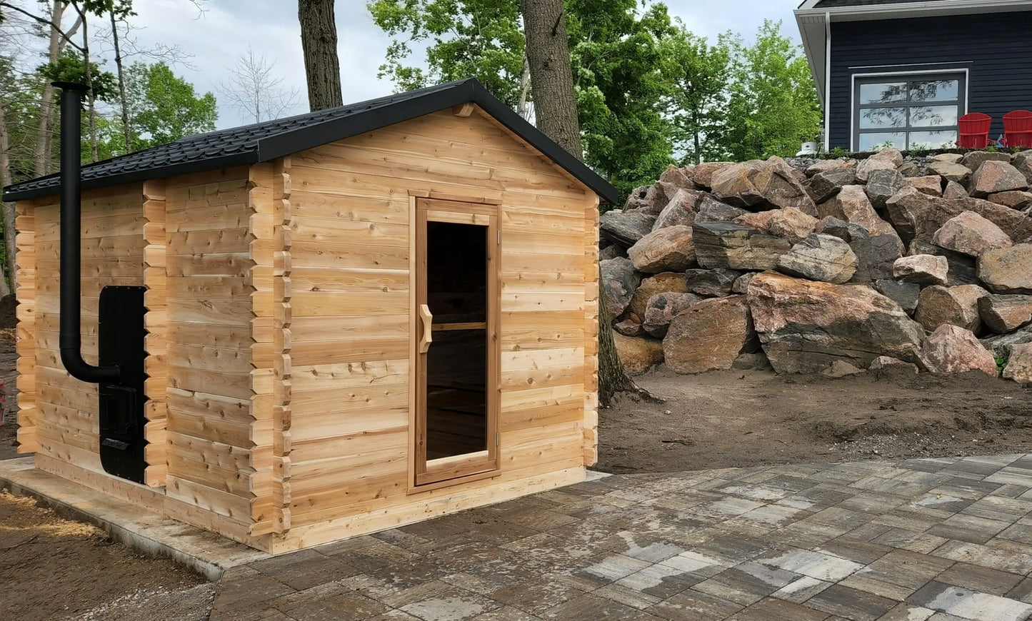 Log Cabin Sauna/ change room SA05 - 8 x 8H , 6 persons , knotty red cedar